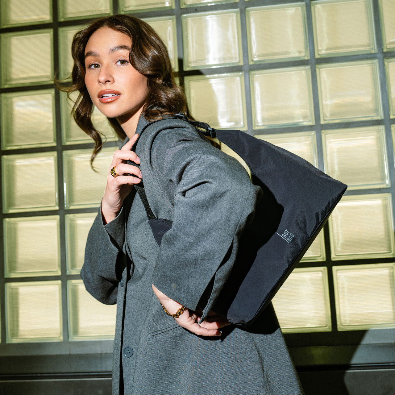 GOT BAG T-shape bag mini black mono Model 1