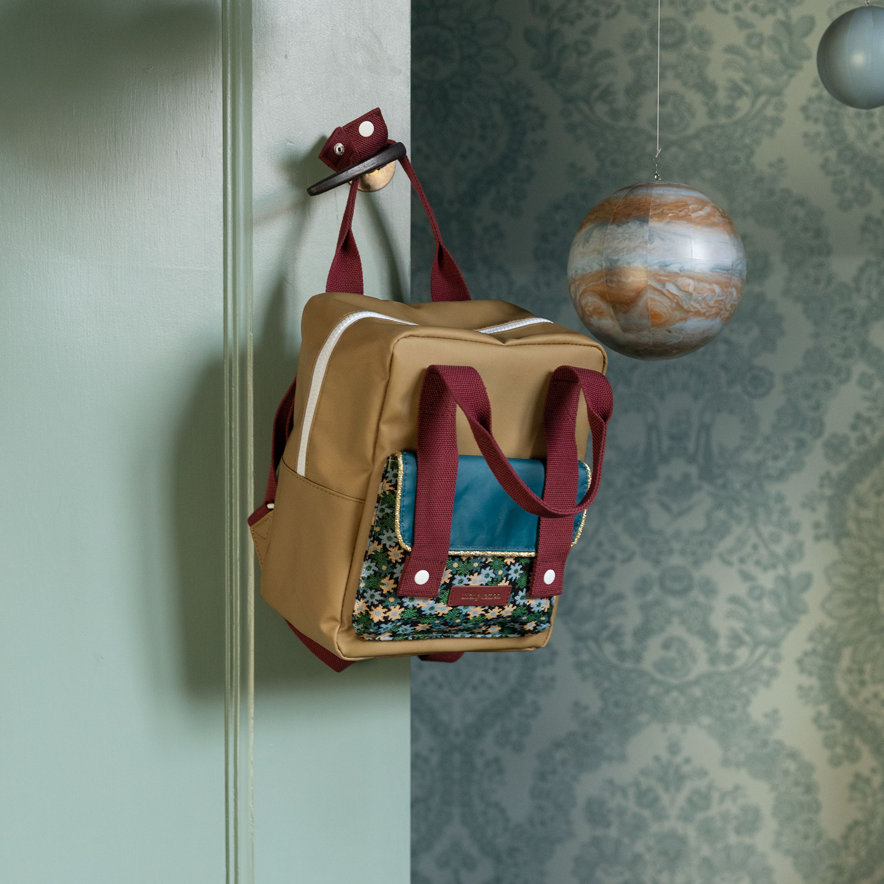 Sticky Lemon Kinder-Rucksack inventor green Szene