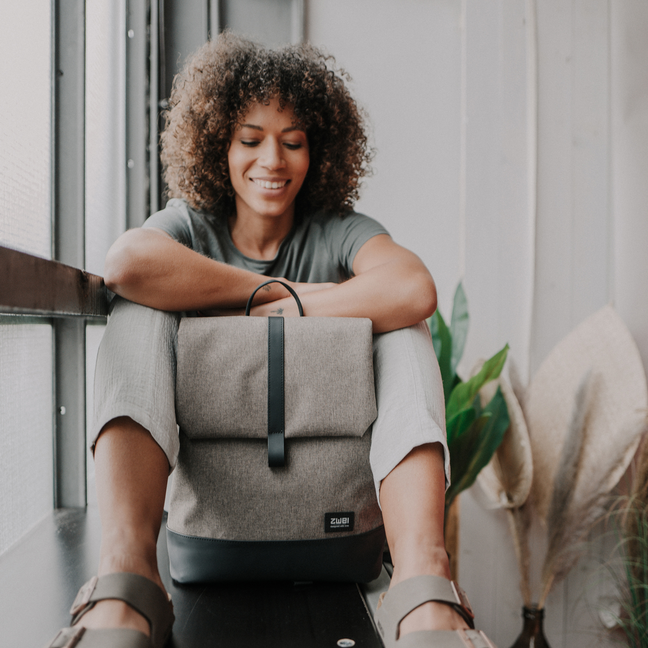 ZWEI Rucksack Urban UR130 wood Model