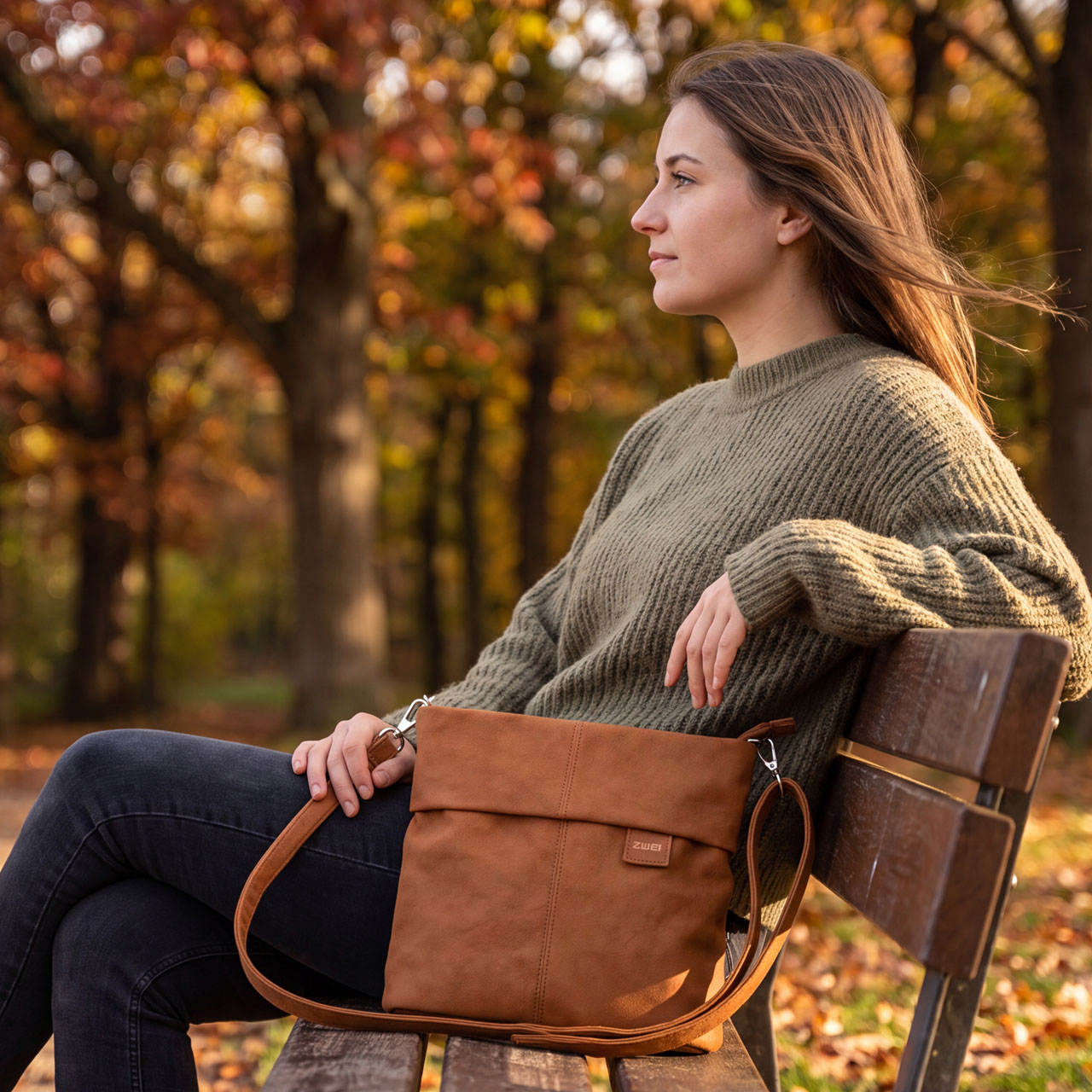 ZWEI Tasche Mademoiselle M8 nubuk cognac