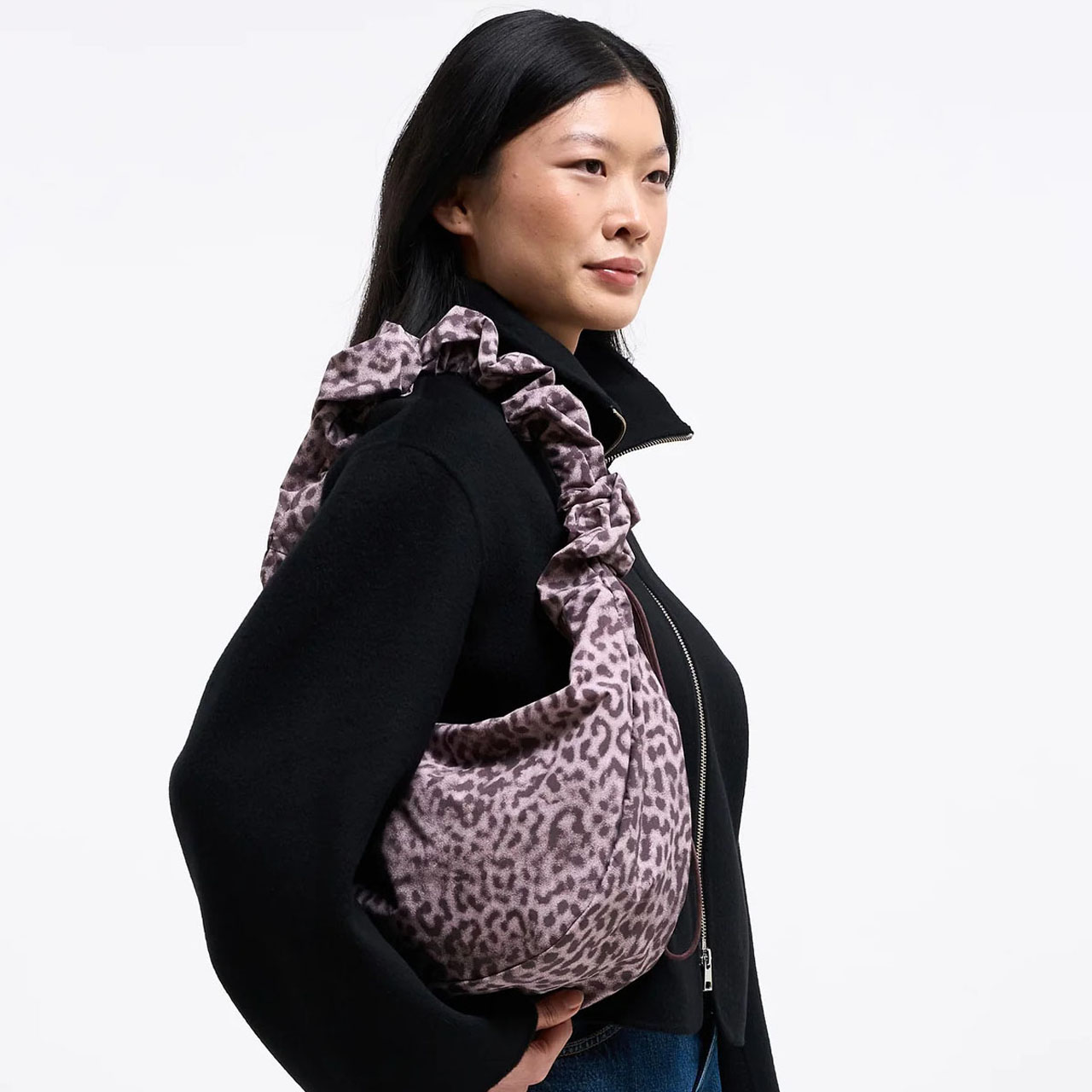 GOT BAG Moon Bag ruffle cat shark sea lion