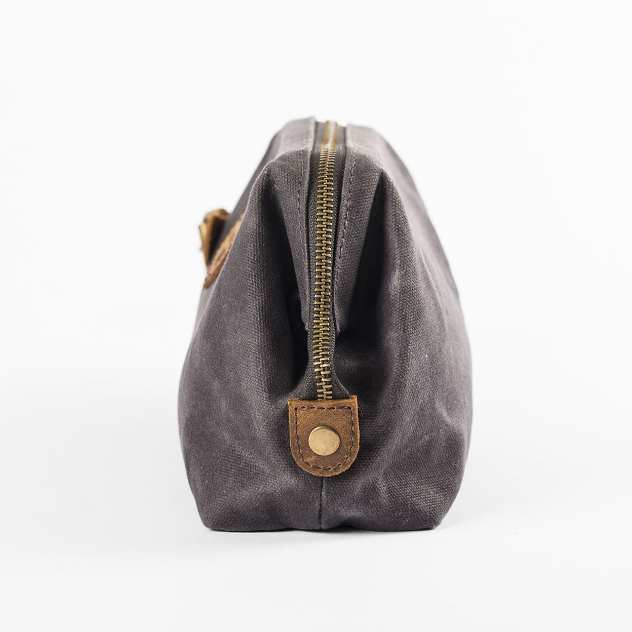 Alaskan Maker Necessaire K2 black Seite geschlossen