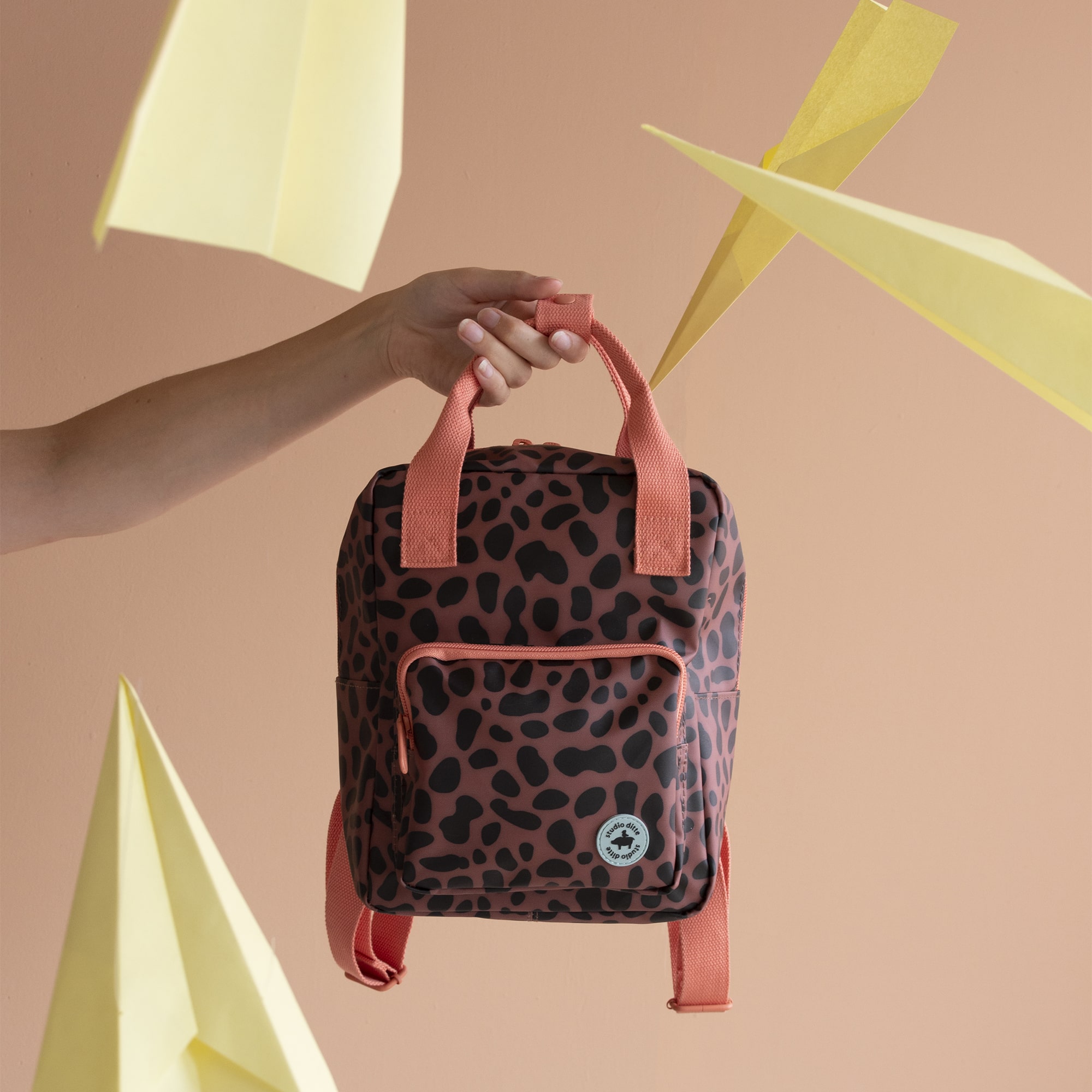 Studio Ditte Kinder-Rucksack Jaguar mit Hand