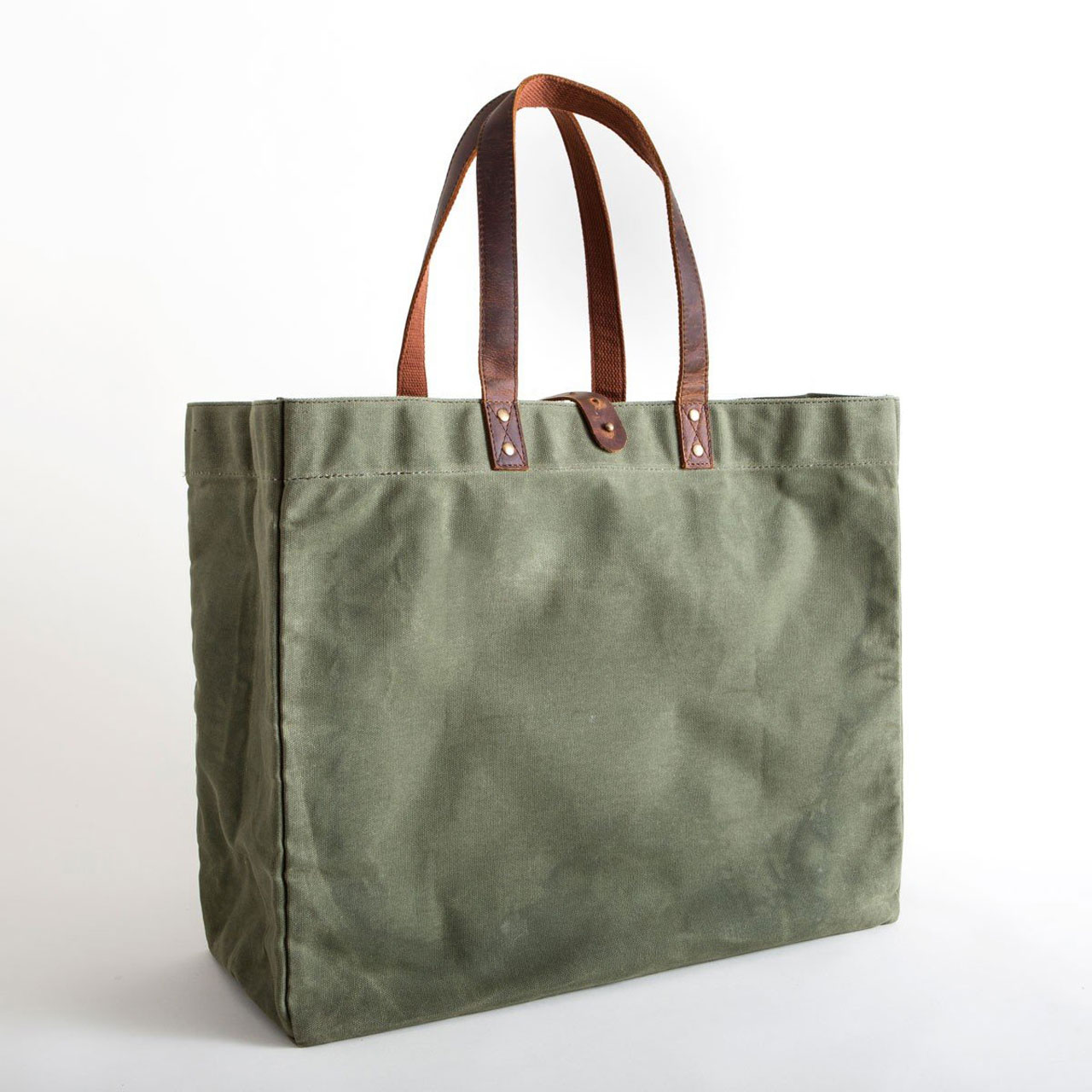 Alaskan Maker Shopper Escapade khaki schraeg