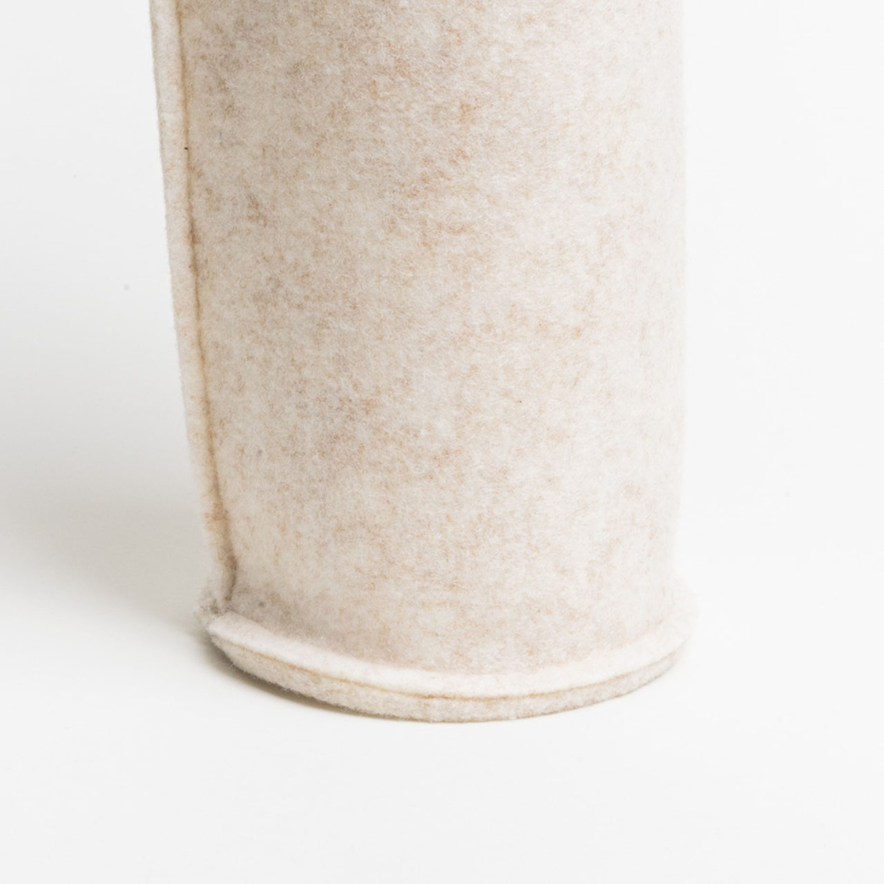 CARRY Schutzhülle beige unten