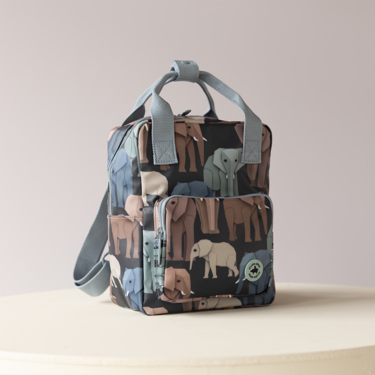 Studio Ditte Kinder-Rucksack Elefanten Podest