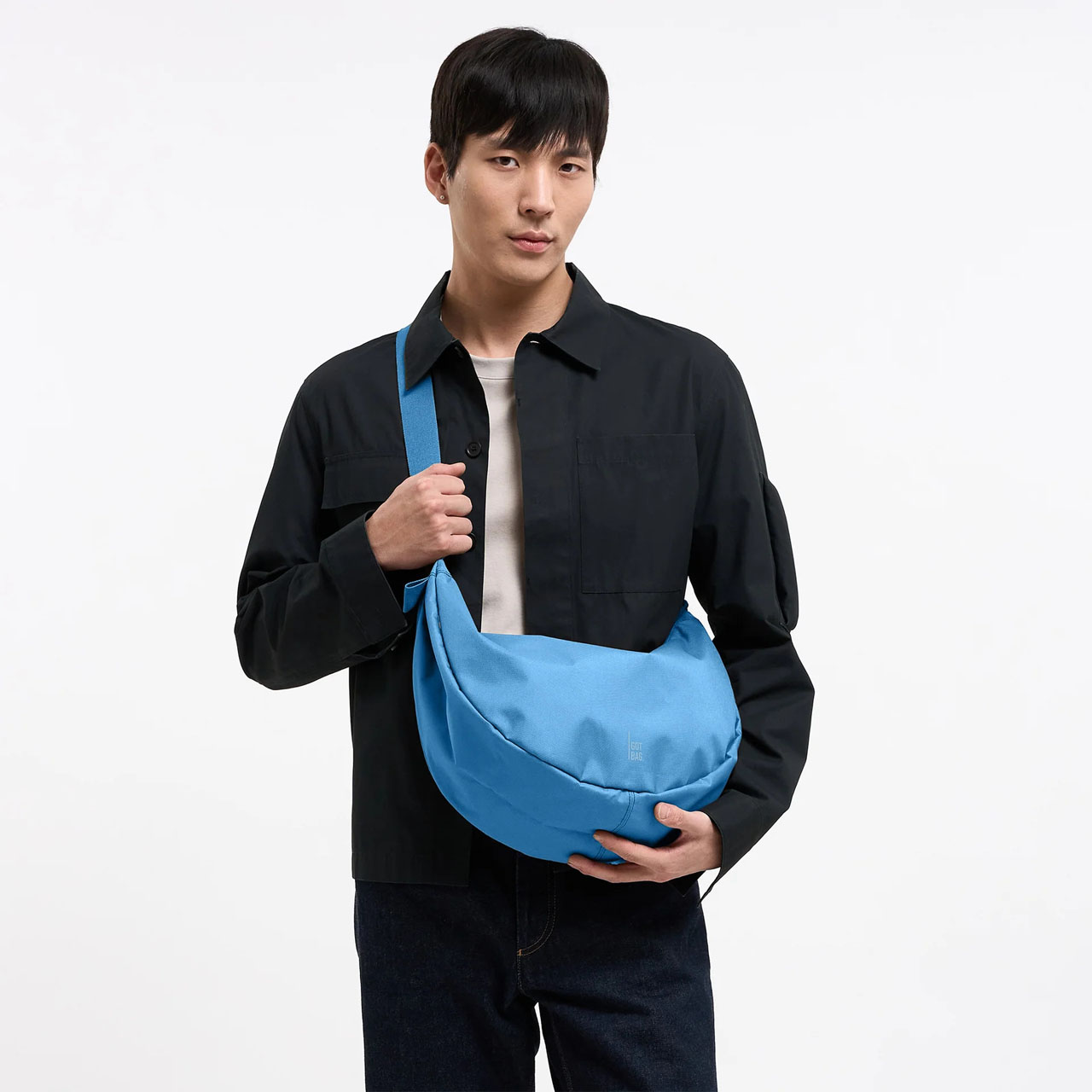 GOT BAG Moon Bag large aqua mono