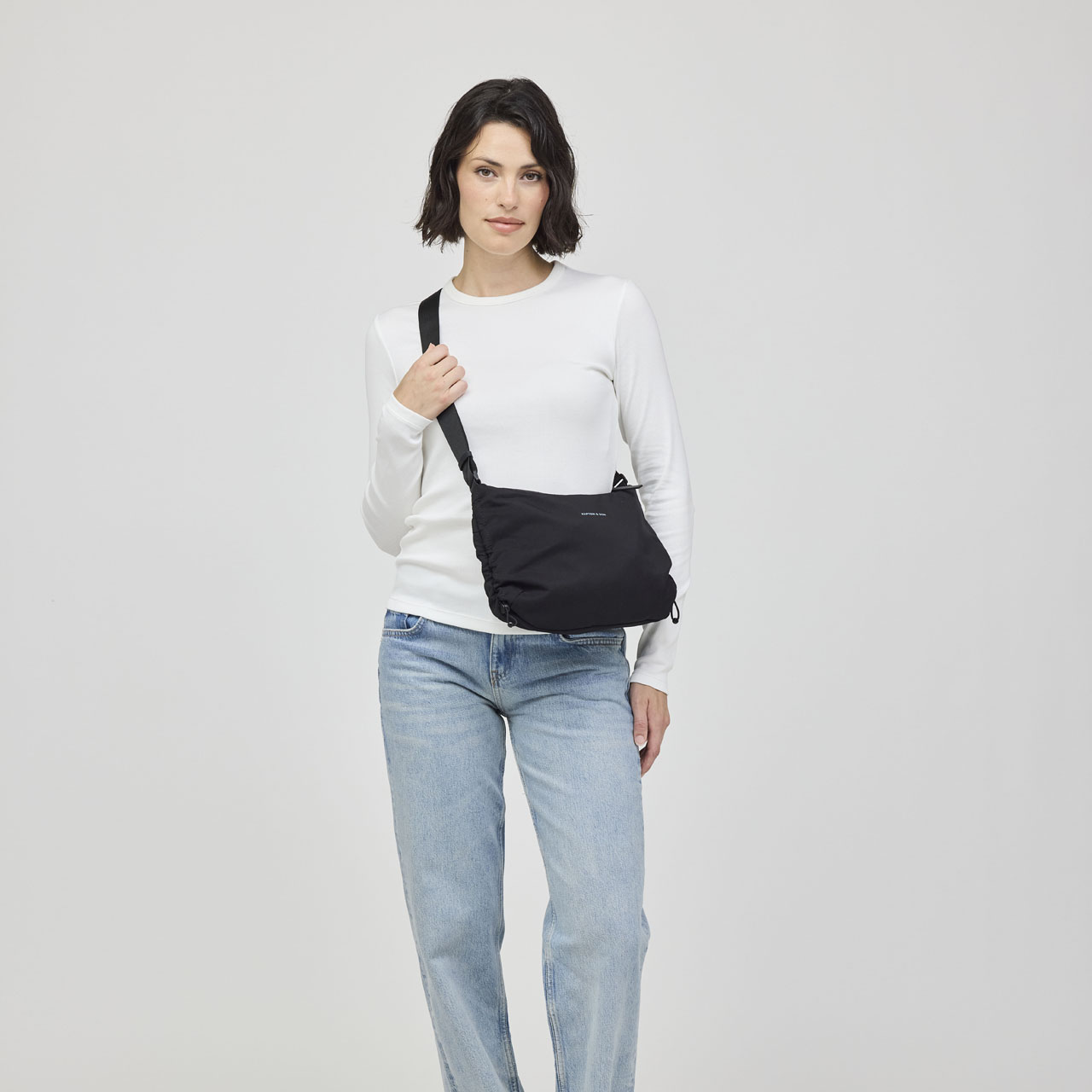 Kapten & Son Handtasche Skara small all black