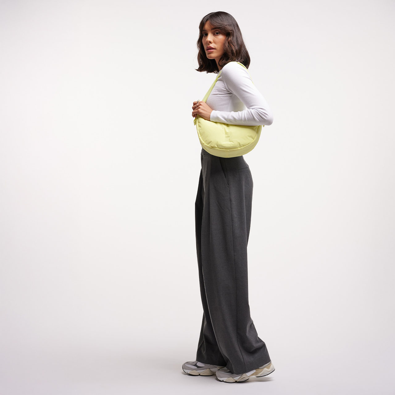 GOT BAG Cloud Moon Bag small sea lemon mono Model 2