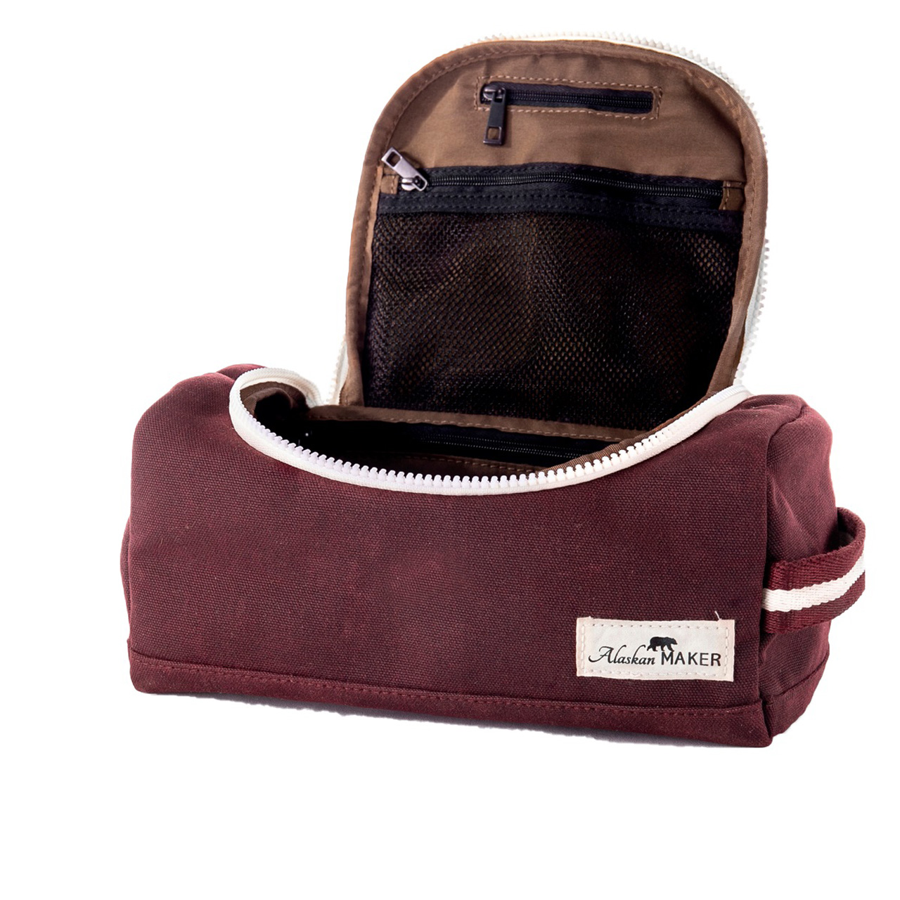 Alaskan Maker Necessaire Kenai bordeaux offen