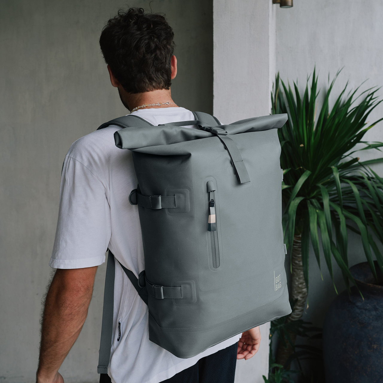 GOT BAG Rolltop 2.0 basalt mono Model 2