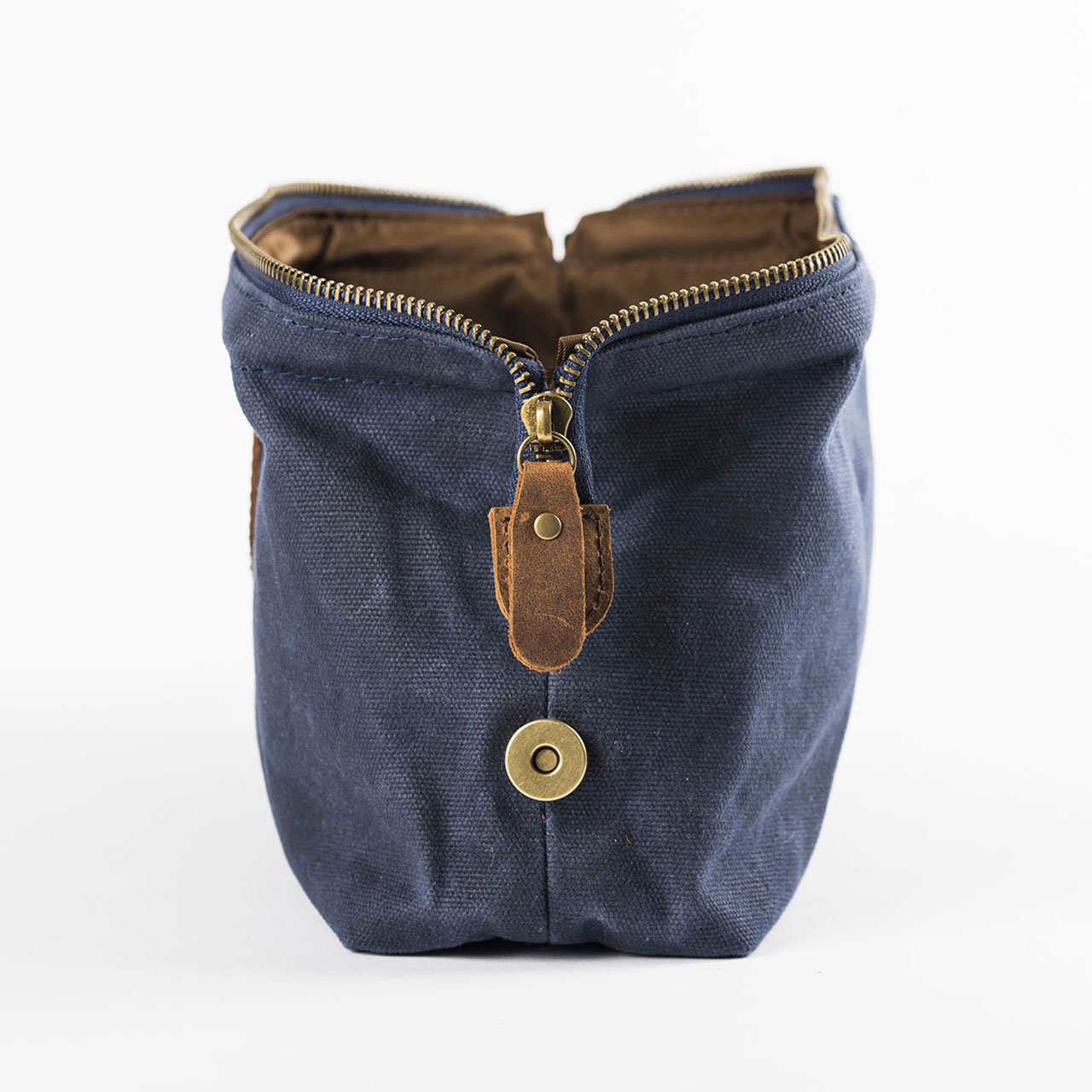 Alaskan Maker Necessaire K2 navy Seite offen