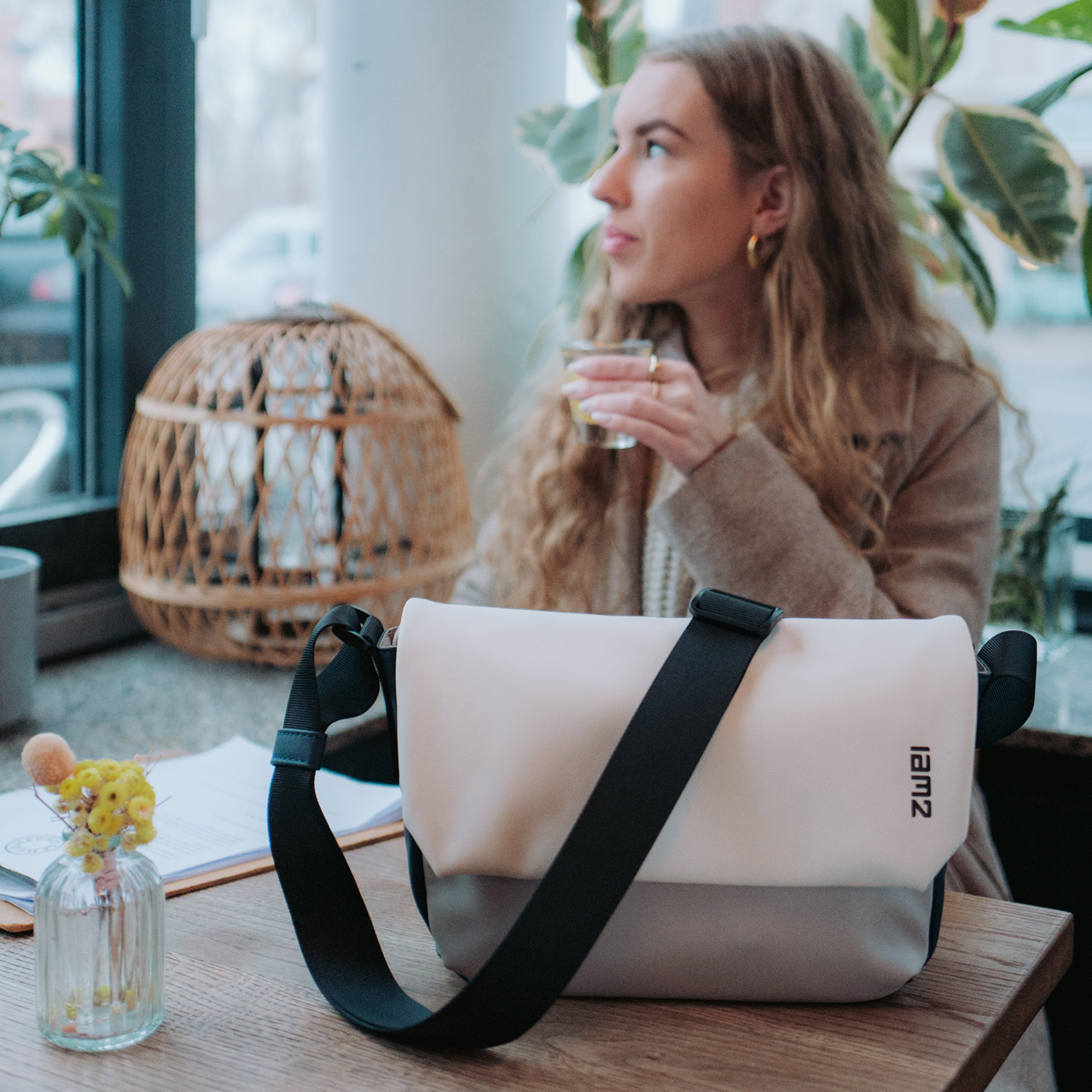 ZWEI Tasche Cargo CA60 weiss blau Model