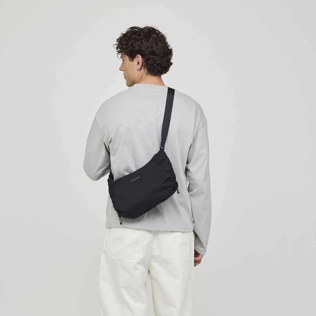 Kapten & Son Handtasche Skara small all black
