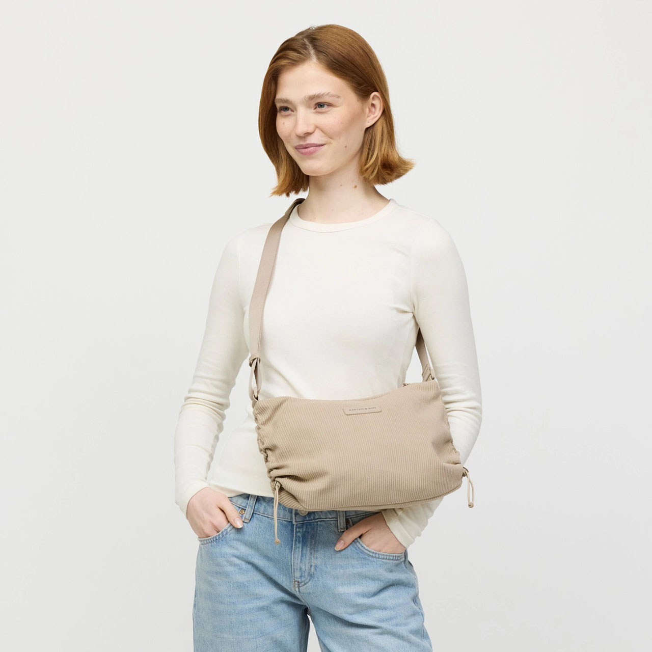 Kapten & Son Handtasche Skara small cord dusty sand