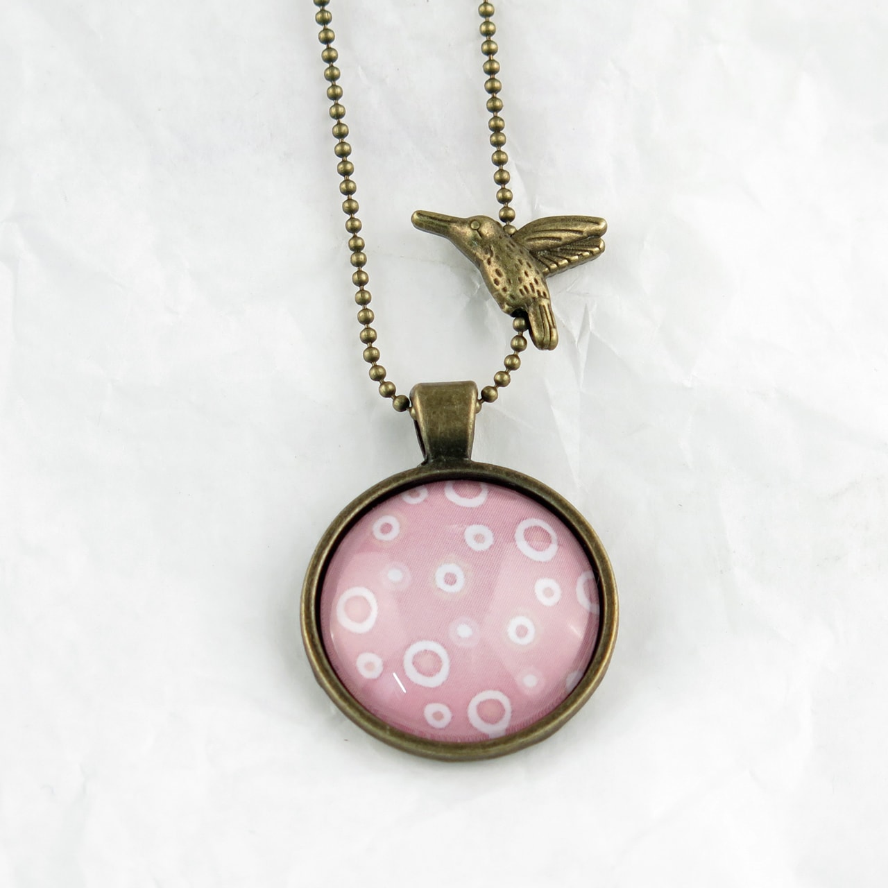 Medaillon-Halskette rosa/weisse Kreise