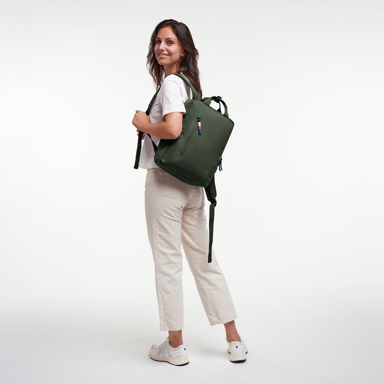 GOT BAG DayPack 2.0 algae Model 3