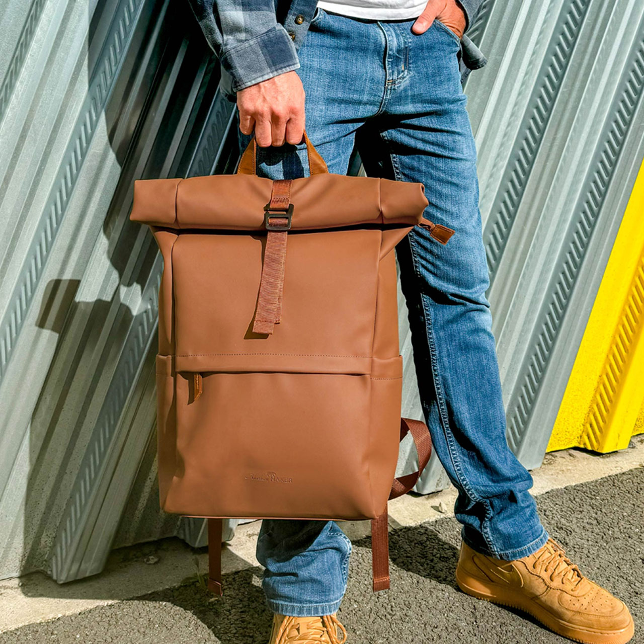 Alaskan Maker Rucksack Sitka havana Model