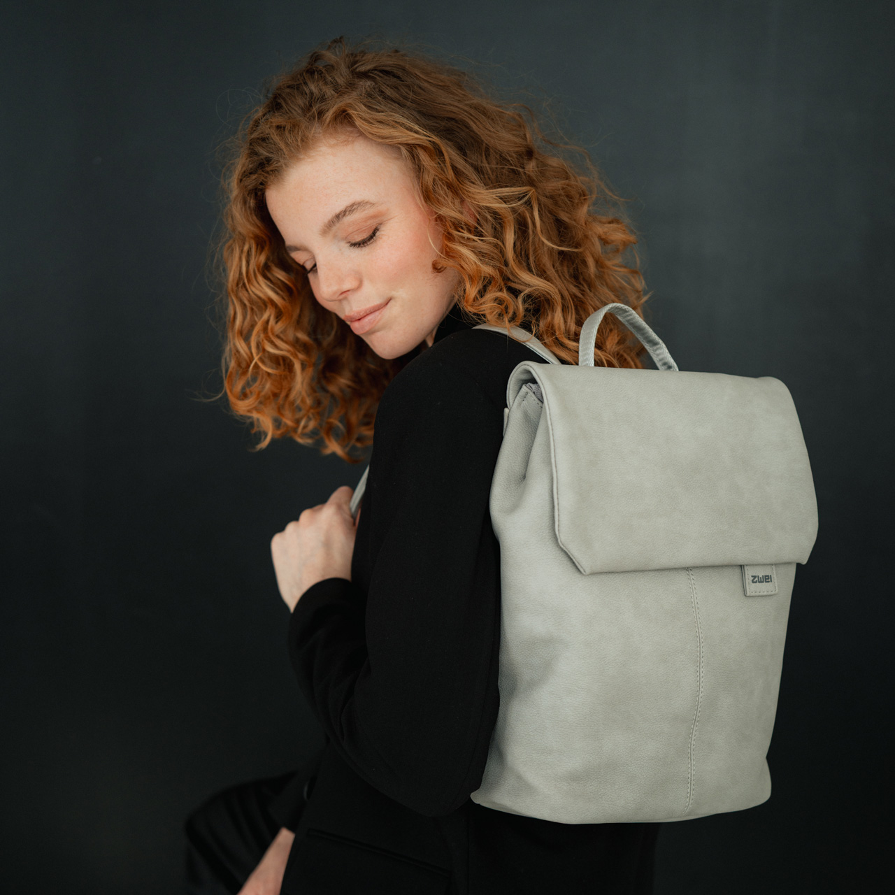 ZWEI Rucksack Mademoiselle MR13 nubuk ice Model