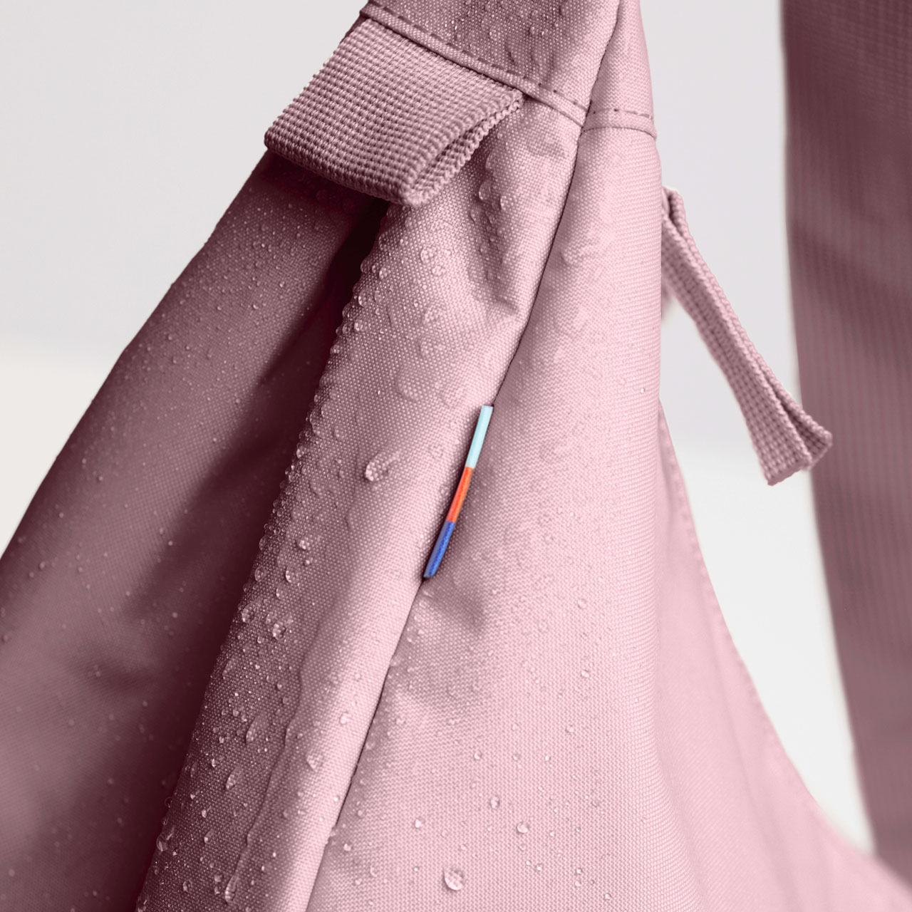 GOT BAG Moon Bag large axolotl wasserabweisend