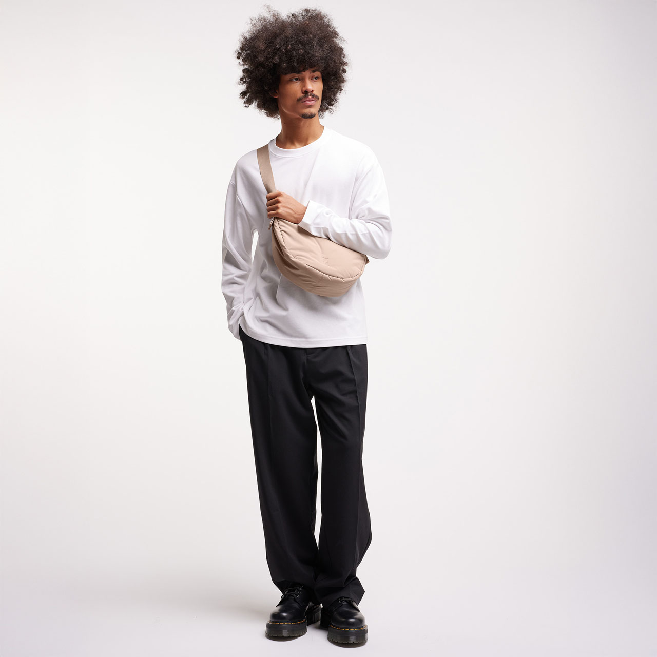 GOT BAG Cloud Moon Bag small sandbar mono Model 2