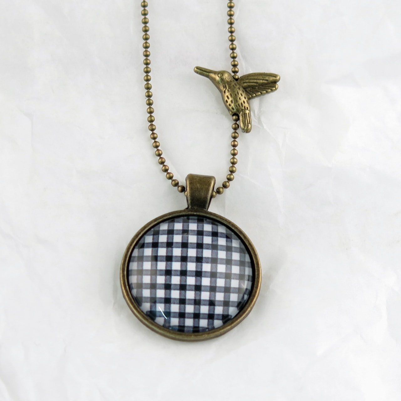 Medaillon-Halskette Karo schwarz-weiss