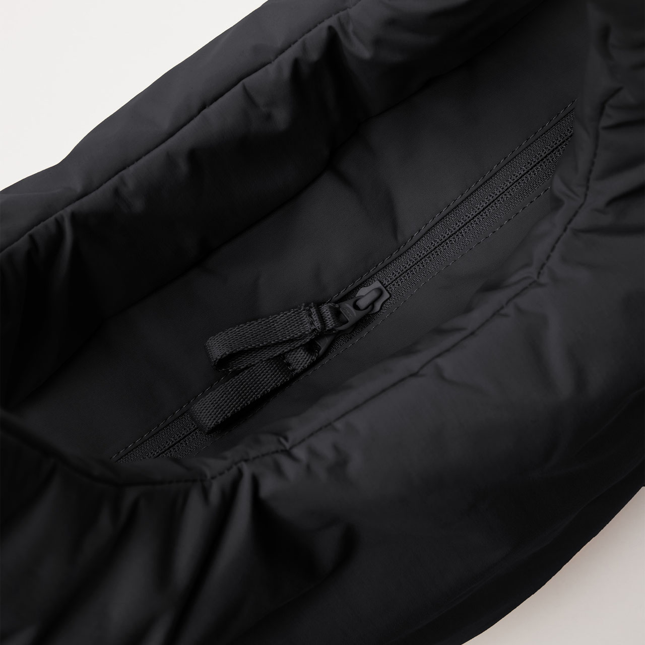 GOT BAG Cloud Tote bag black mono Reissverschluss