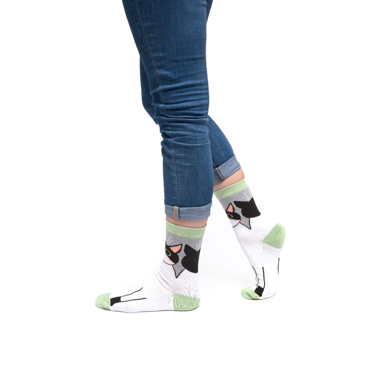 Miss Sparrow Socken Katze weiss Schritt Seite