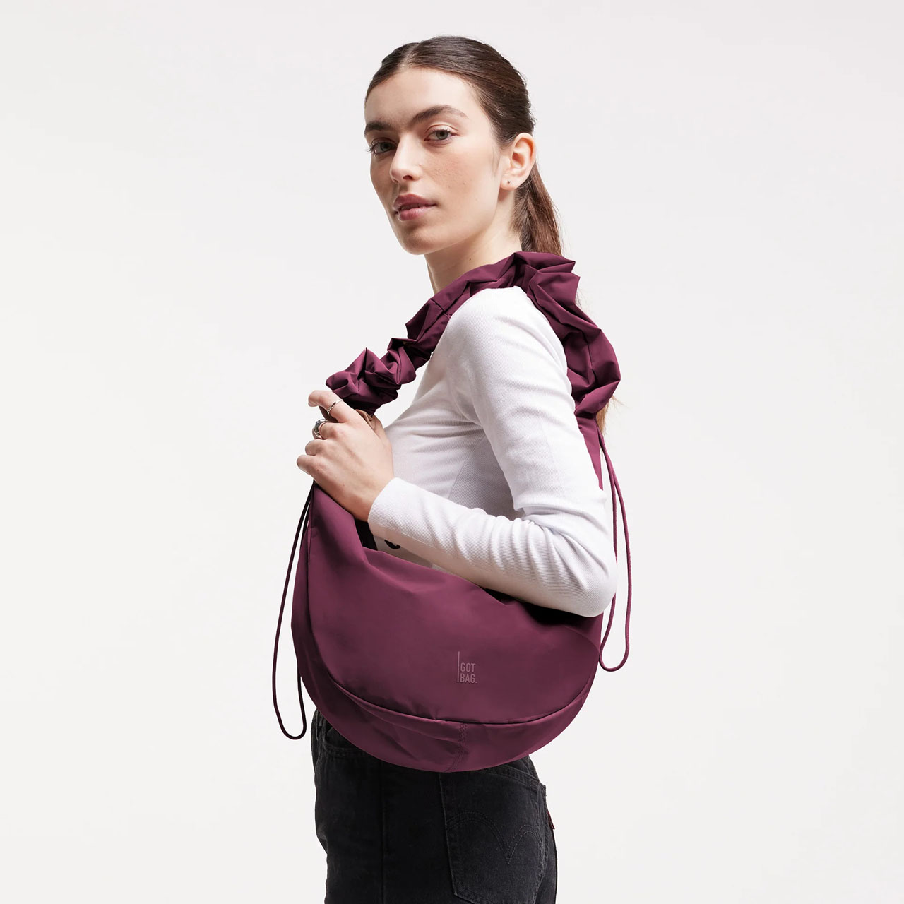 GOT BAG Moon Bag ruffle kraken Model 1