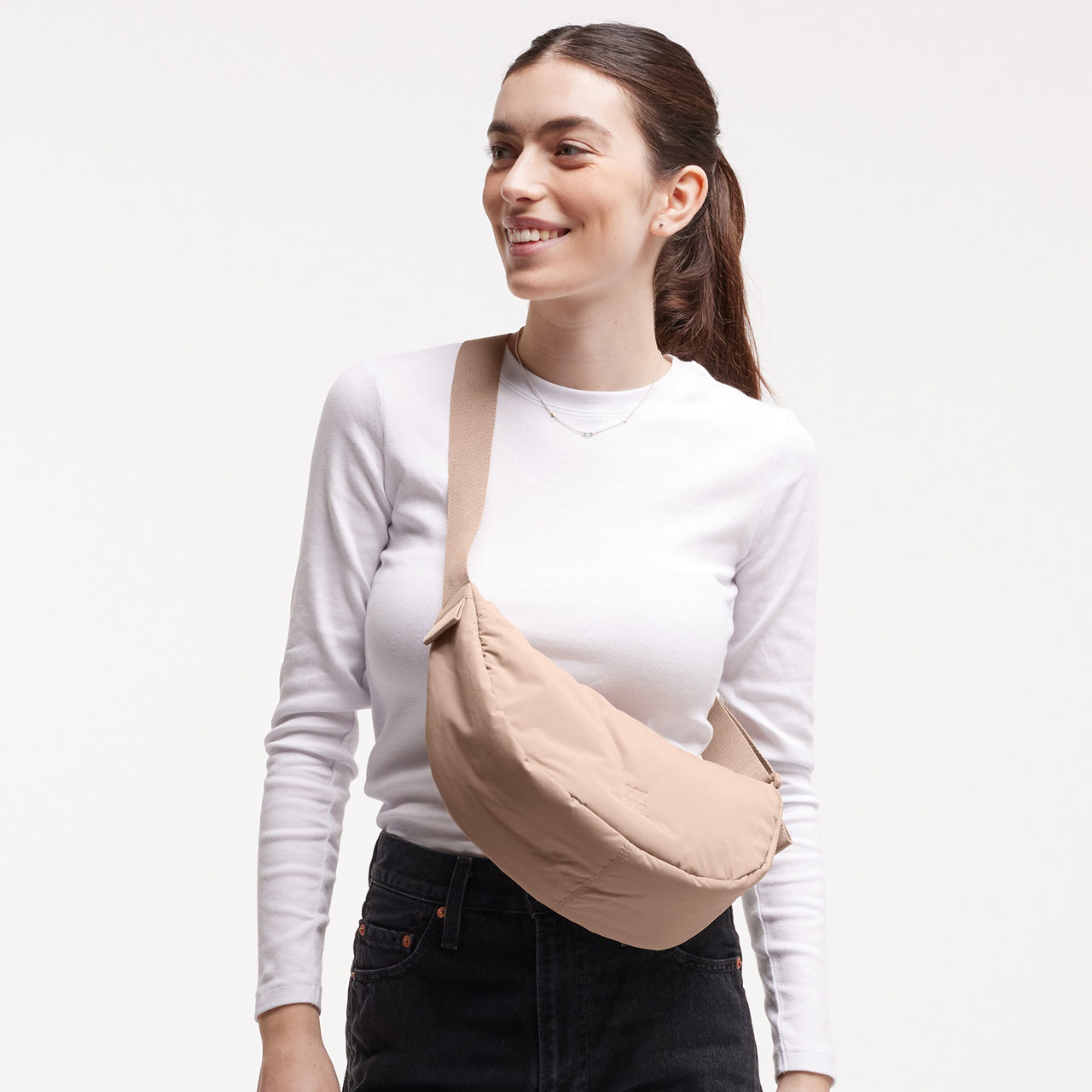 GOT BAG Cloud Moon Bag small sandbar mono Modle 1